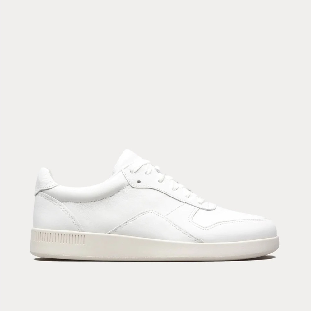 Everlane Court Sneaker white size 13 Brand New Never Worn!